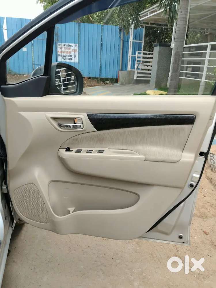Maruti Suzuki Ertiga Anniversary 2014