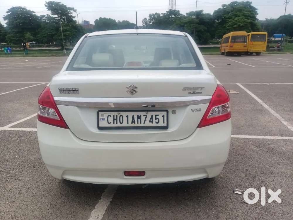 Maruti Suzuki Dzire 1.2 Vxi 2012