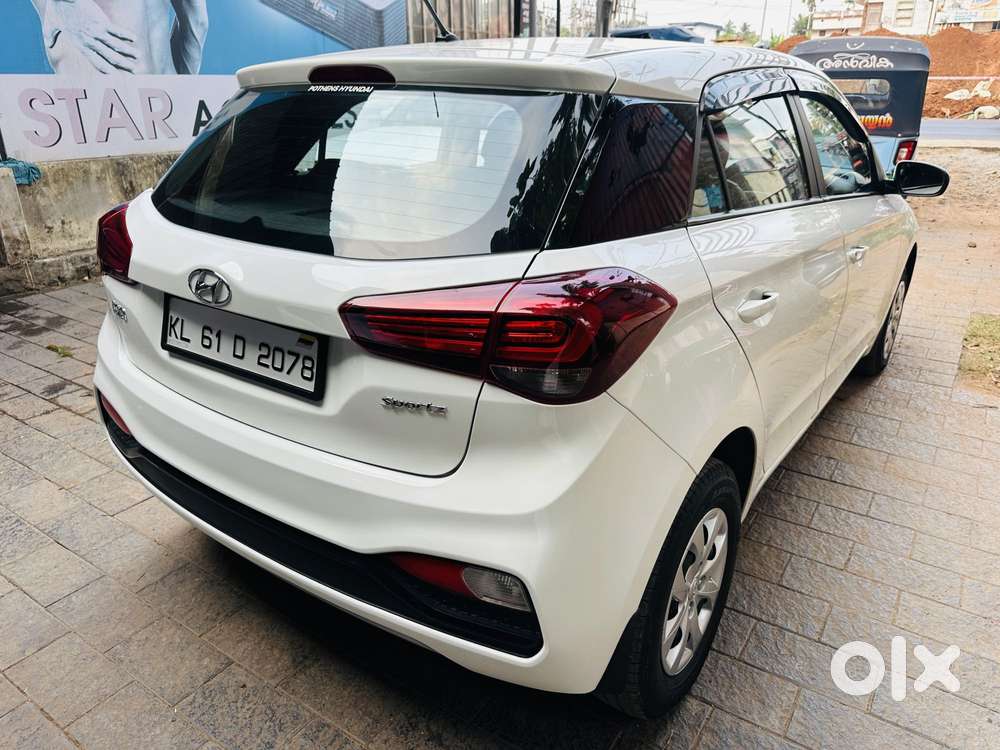 Hyundai I20 Sportz 1.2 Bs-iv, 2018, Petrol