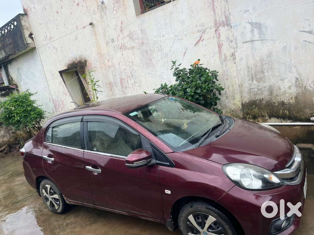 Honda Amaze 2016 Petrol Well Maintained