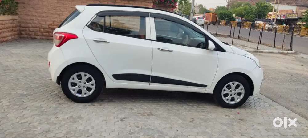 Hyundai Grand I10 Sportz 2014