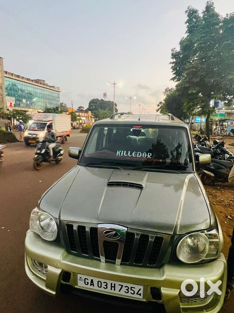 Mahindra Scorpio Classic 2011 Diesel 2nd Owner