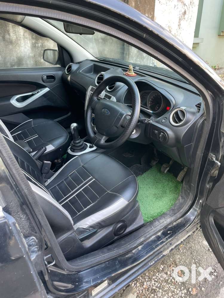 Ford Figo Petrol 2010