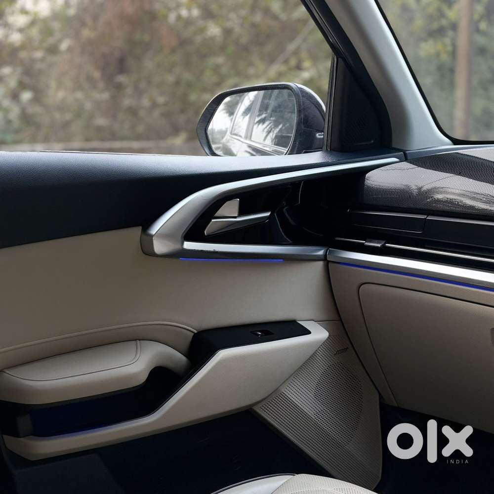 Kia Carens 1.4 Luxury Plus Dct 7 Str, 2022, Petrol