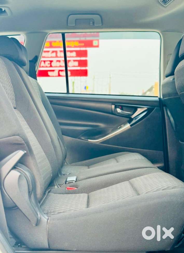 Toyota Innova Crysta G 8 Str, 2017, Diesel