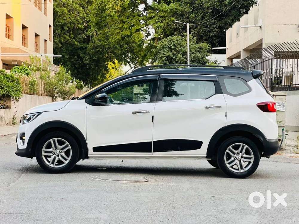 Renault Triber, 2022, Petrol
