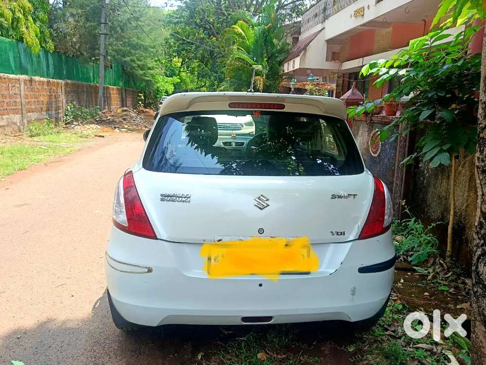 Maruti Suzuki Swift 2014 Diesel 102000 Km Driven
