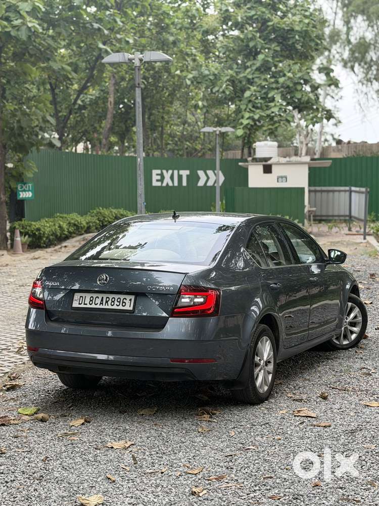 Skoda Octavia 1.8 Tsi Style Plus At, 2017, Petrol