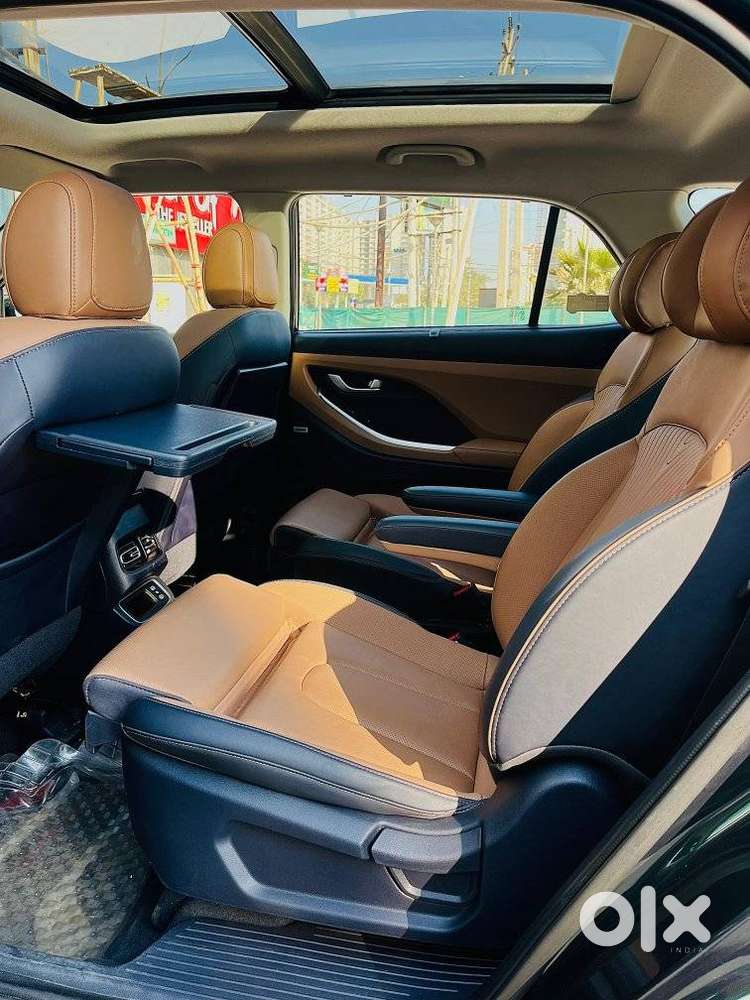 Hyundai Alcazar Signature 1.5 Petrol Dct 6str, 2024, Petrol