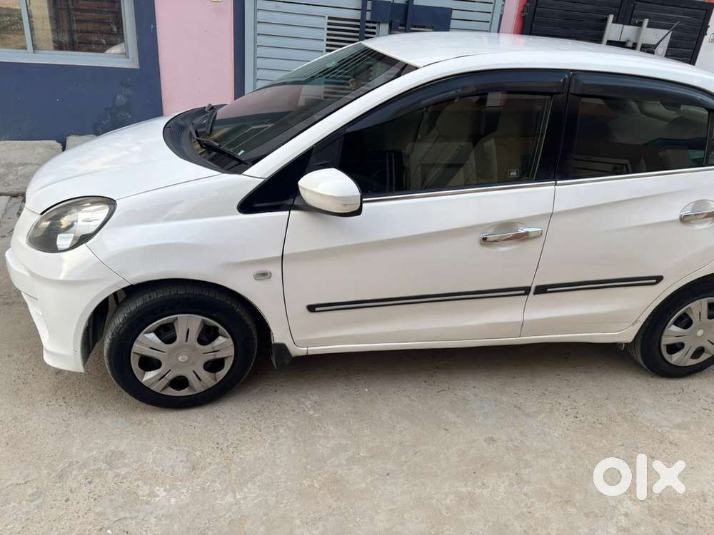 Honda Amaze Diesel 2014