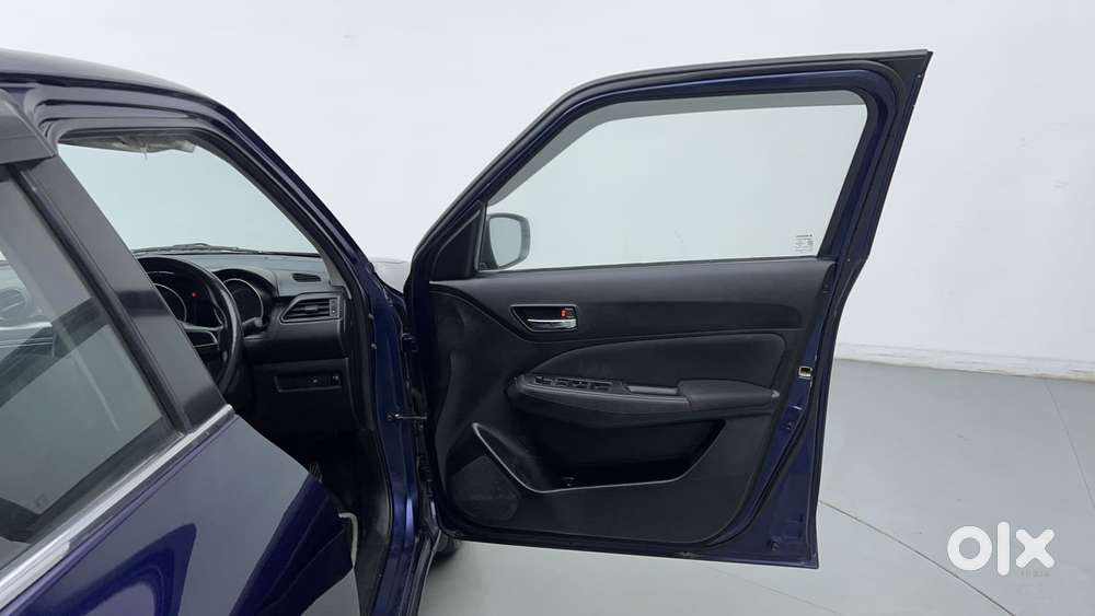 Maruti Suzuki Swift Amt Vxi, 2018, Petrol