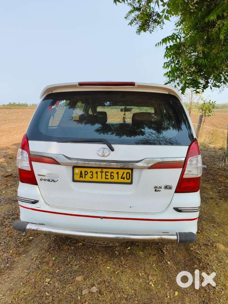 Toyota Innova Diesel 2015