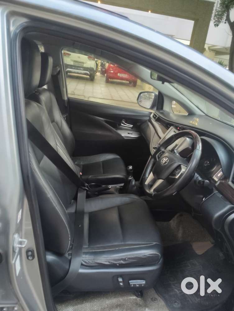 Toyota Innova Crysta 2.4 Z 7 Str, 2017, Diesel