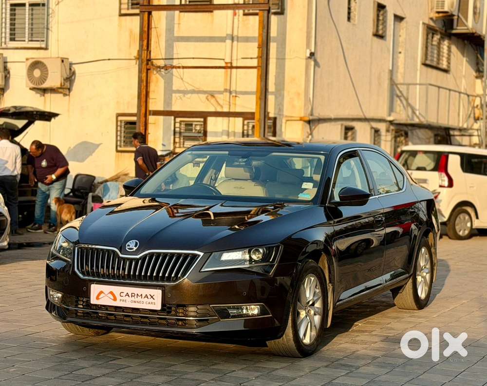 Skoda Superb 2.0 L&k Tsi At, 2019, Petrol