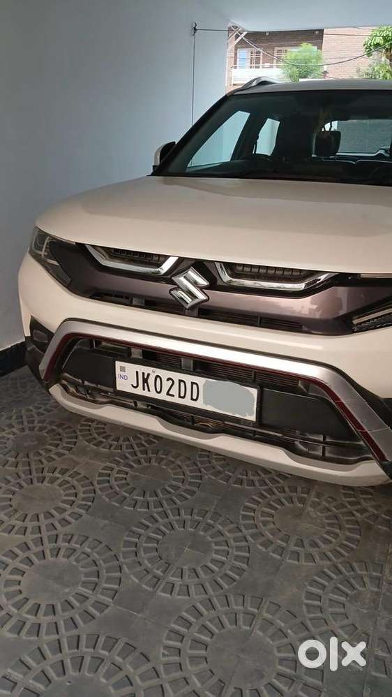 Maruti Suzuki Brezza 2023 Petrol Well Maintained