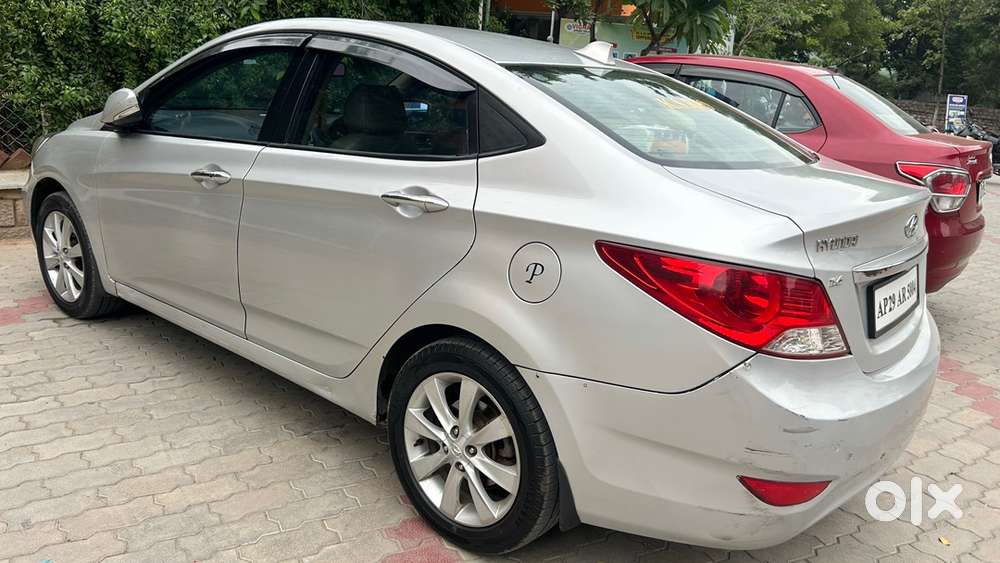 Hyundai Verna 2011 Second-owner Petrol