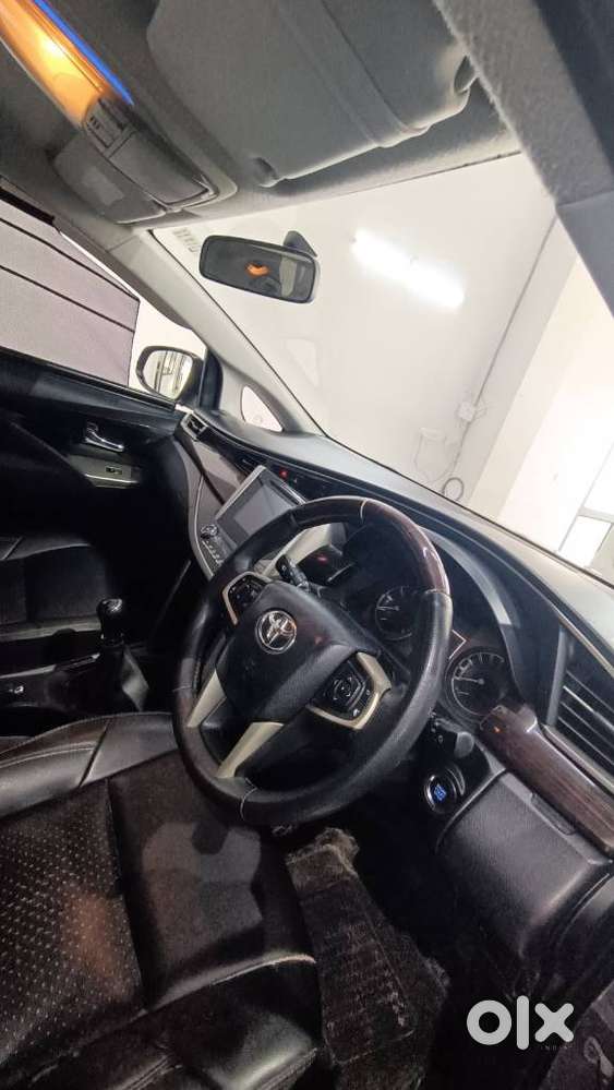 Toyota Innova Crysta 2.4 V 7 Str, 2017, Diesel