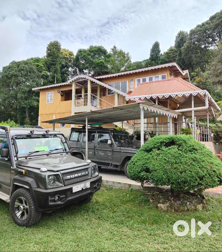Family Tour Gurkha