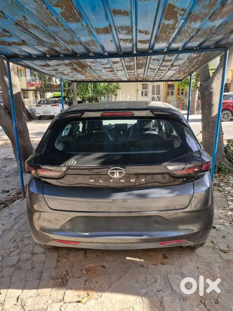 Tata Altroz 1.2 Xe 2023 Manual