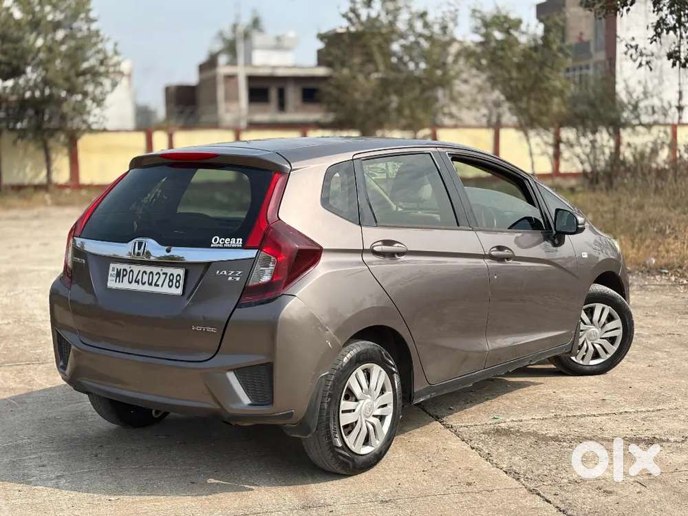 Honda Jazz 2016 Diesel Well Maintained