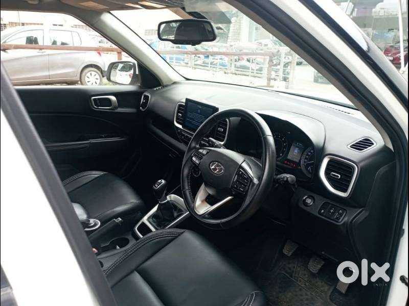 Hyundai Venue S Turbo, 2020, Petrol