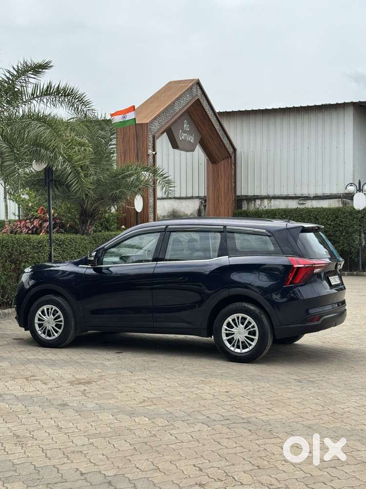 Mahindra Xuv700 2.2 Mx Diesel Mt 5 Str, 2023, Diesel