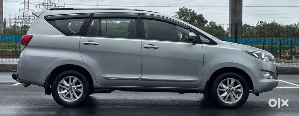 Toyota Innova Crysta [2020-ongoing] 2.4 Gx 8 Str, 2018, Diesel