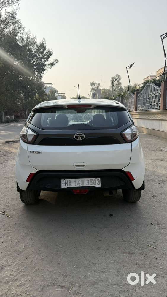Tata Nexon 1.2 Revotron Xm, 2019, Cng & Hybrids