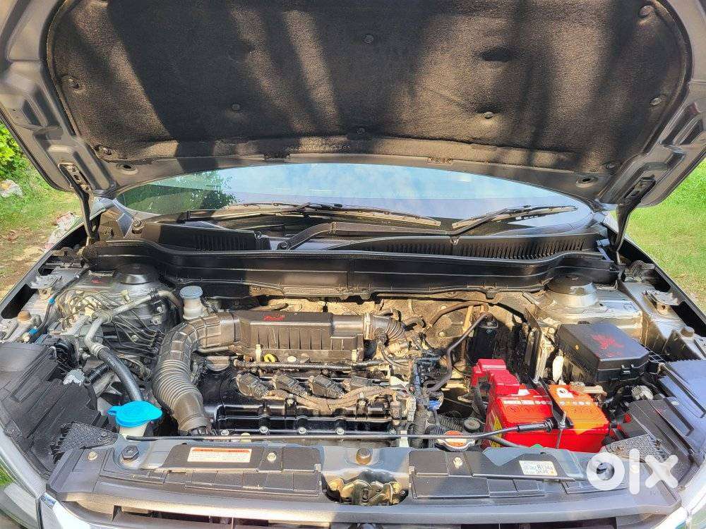 Maruti Suzuki Brezza 1.5 Vxi Smart Hybrid, 2021, Petrol