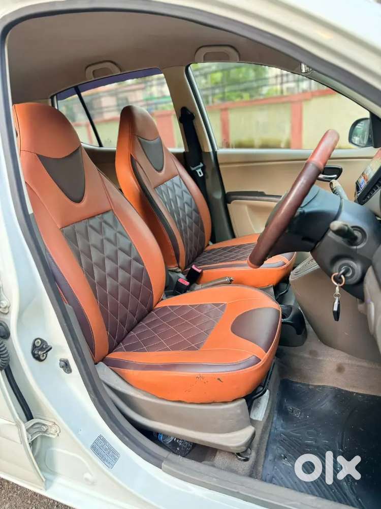 Hyundai I10 Sportz 2012 Car