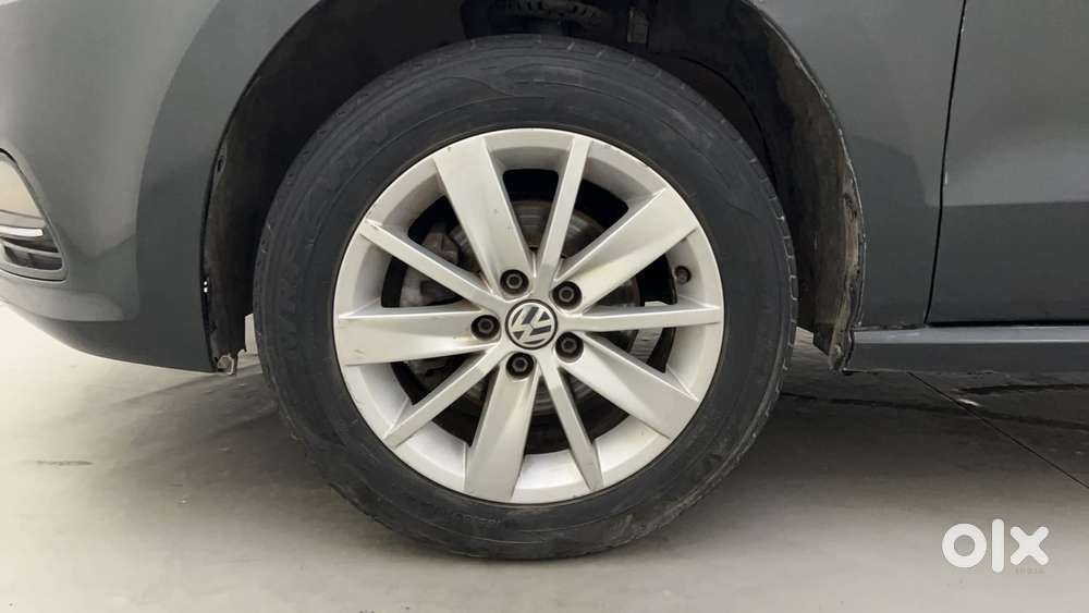 Volkswagen Polo 2009-2013 Petrol Highline 1.2l, 2016, Petrol