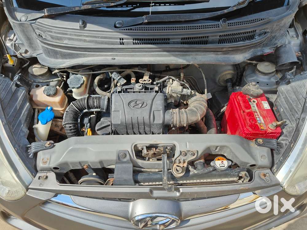 Hyundai Eon Magna+ Petrol Manual 2013
