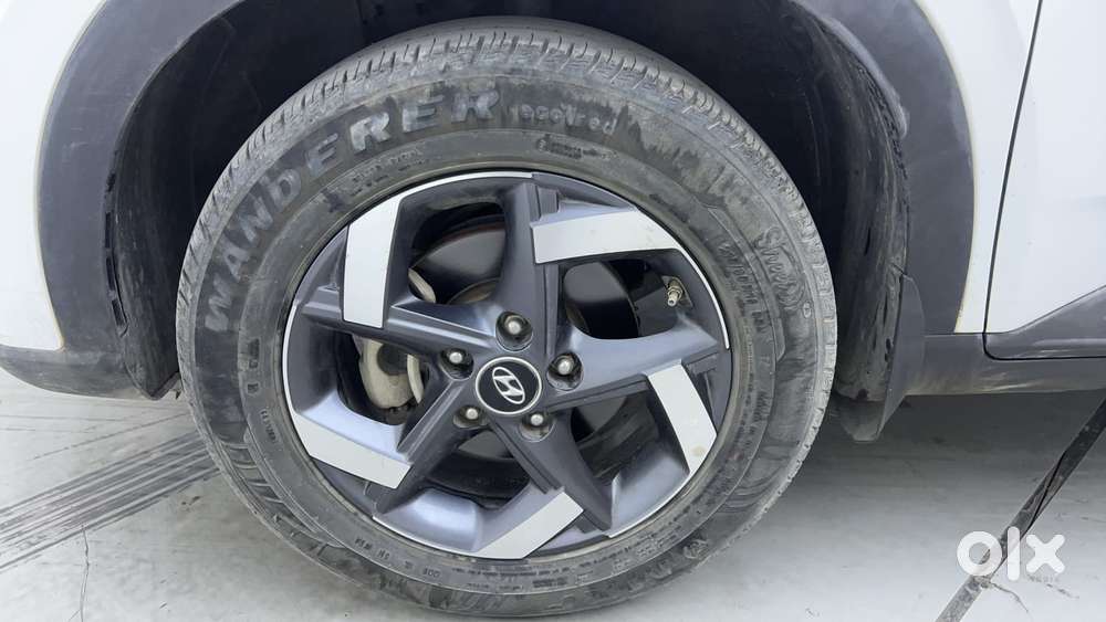 Hyundai Venue 1.0 Sx (o) Turbo Imt, 2022, Petrol