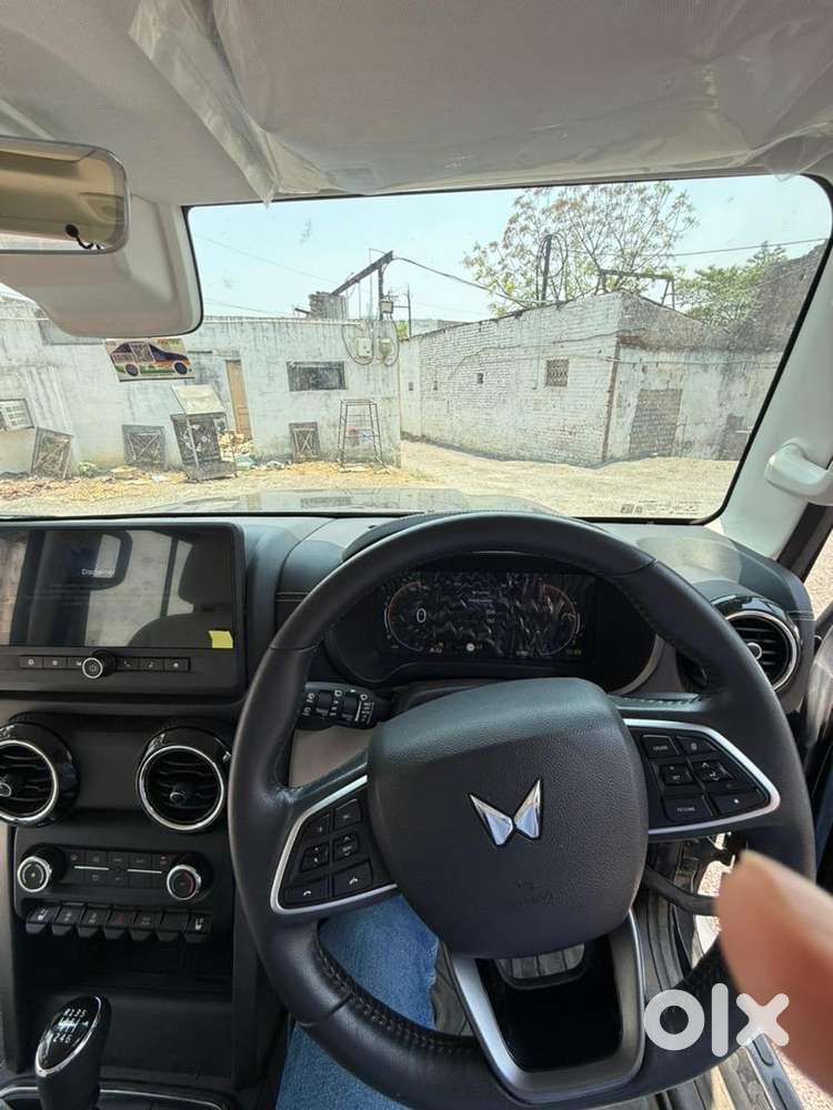 Mahindra Thar Roxx 2025 Diesel 10000 Km Driven