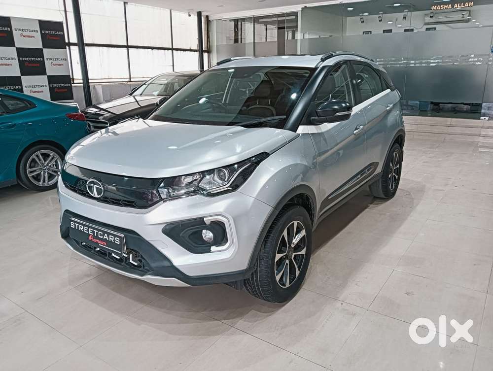 Tata Nexon Amt Xza Plus, 2021, Petrol