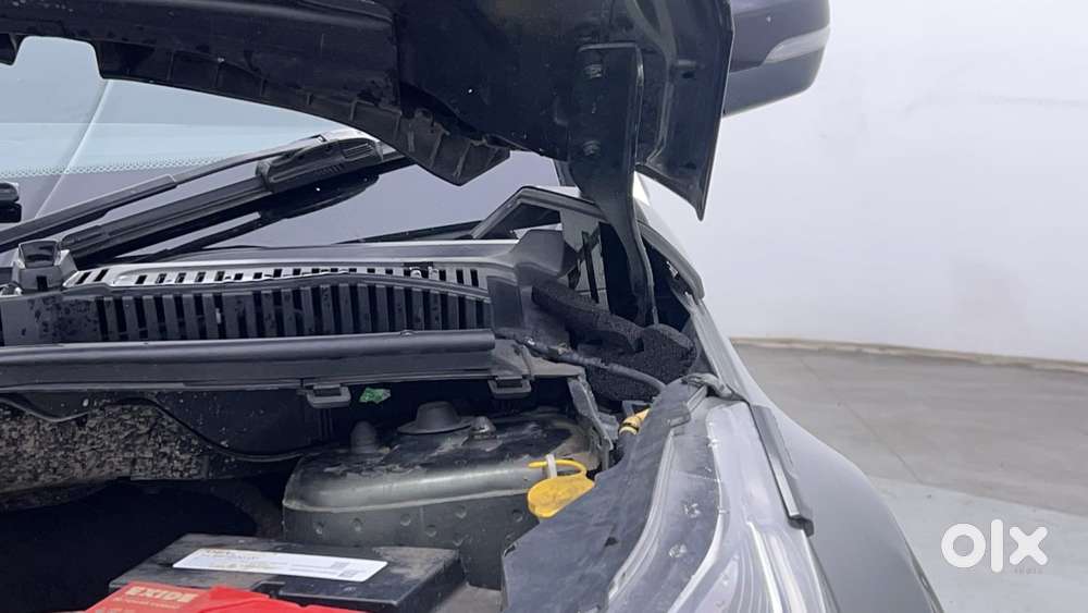 Tata Nexon Xz Plus (hs), 2022, Petrol