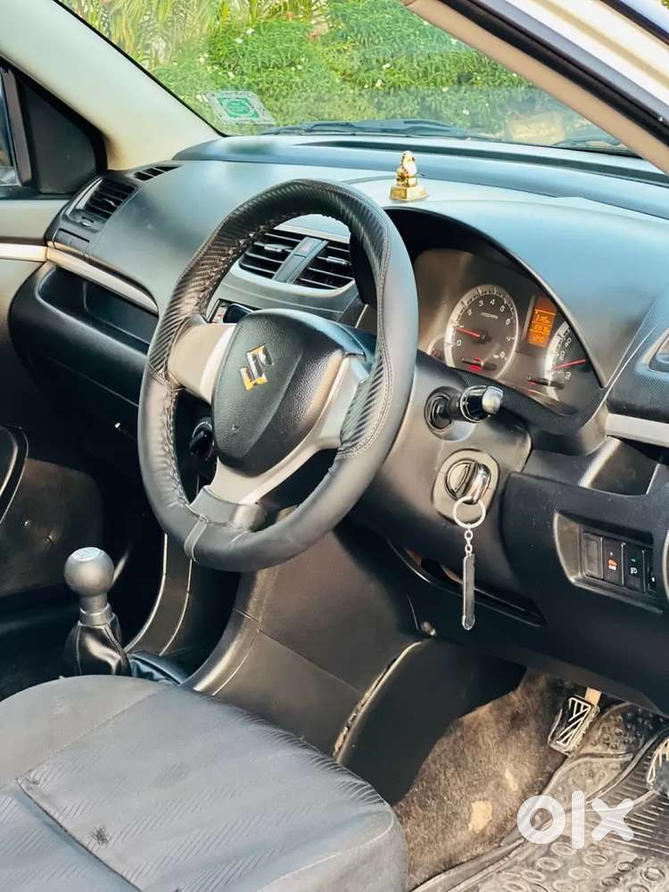 Maruti Suzuki Swift Vxi, 2012, Petrol
