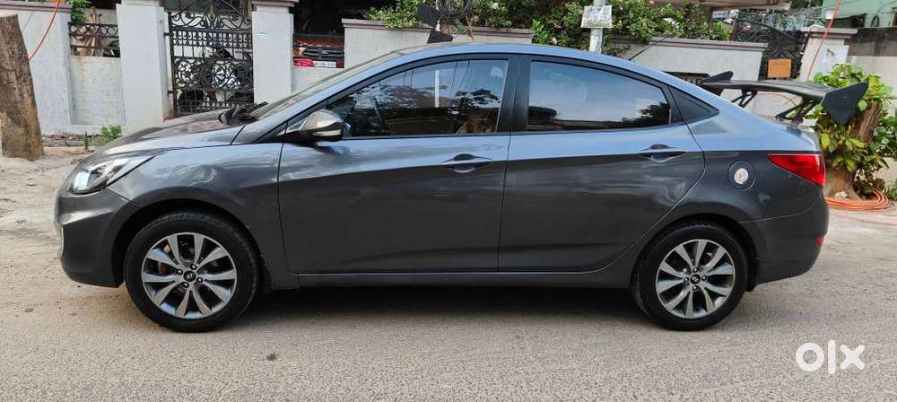 Hyundai Verna 1.6 Sx Vtvt (o), 2014, Petrol