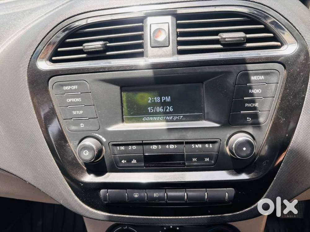 Tata Tiago 1.2 Revotron Xza, 2018, Petrol
