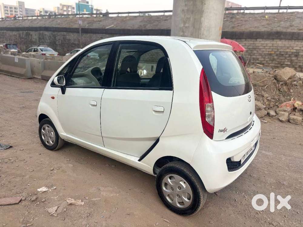 Tata Nano Xta, 2016, Petrol