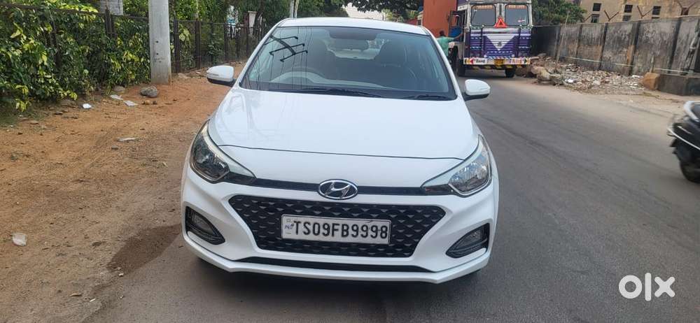 Hyundai I20 Petrol Cvt Asta, 2018, Petrol