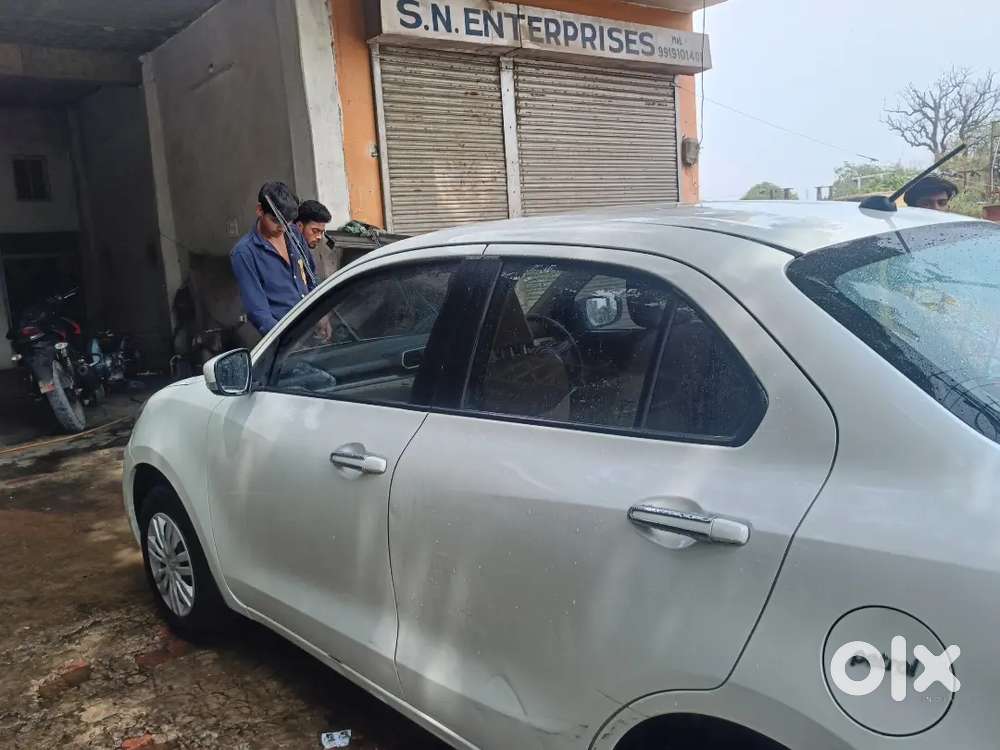 Mujhe New Car Leni Hai