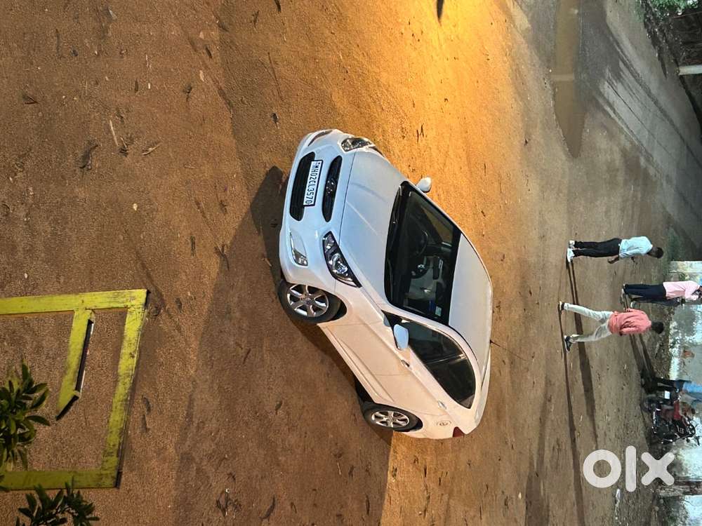 Hyundai Fluidic Verna 2012 Petrol Good Condition