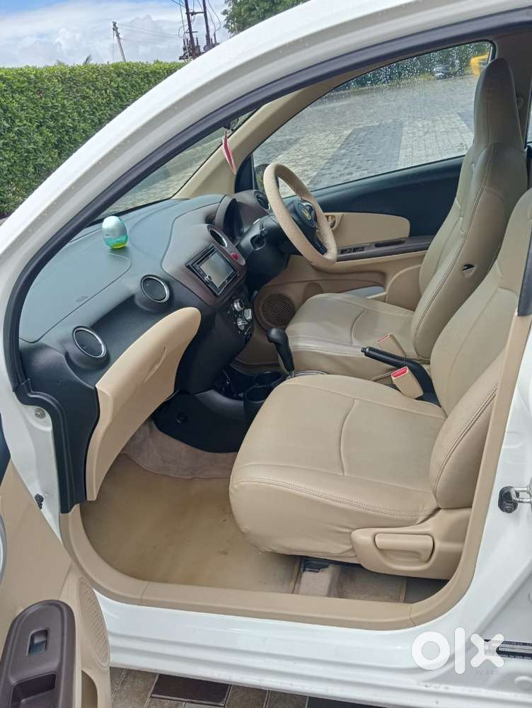 Honda Brio V Automatic, 2012, Cng & Hybrids