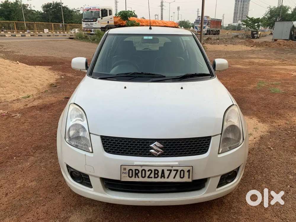 Maruti Suzuki Swift 2009 Diesel 137967 Km Driven