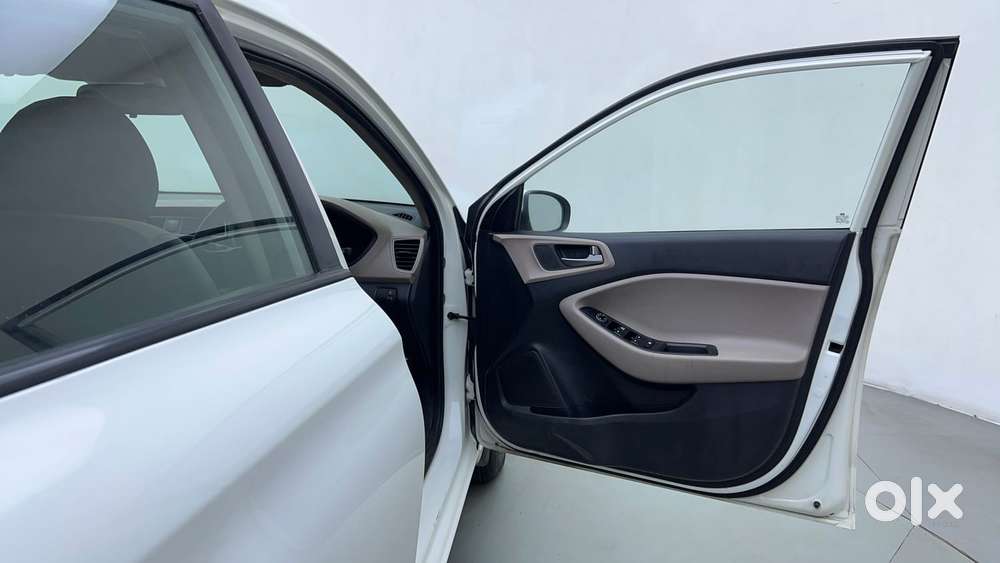 Hyundai Elite I20 Magna 1.4 At, 2018, Petrol