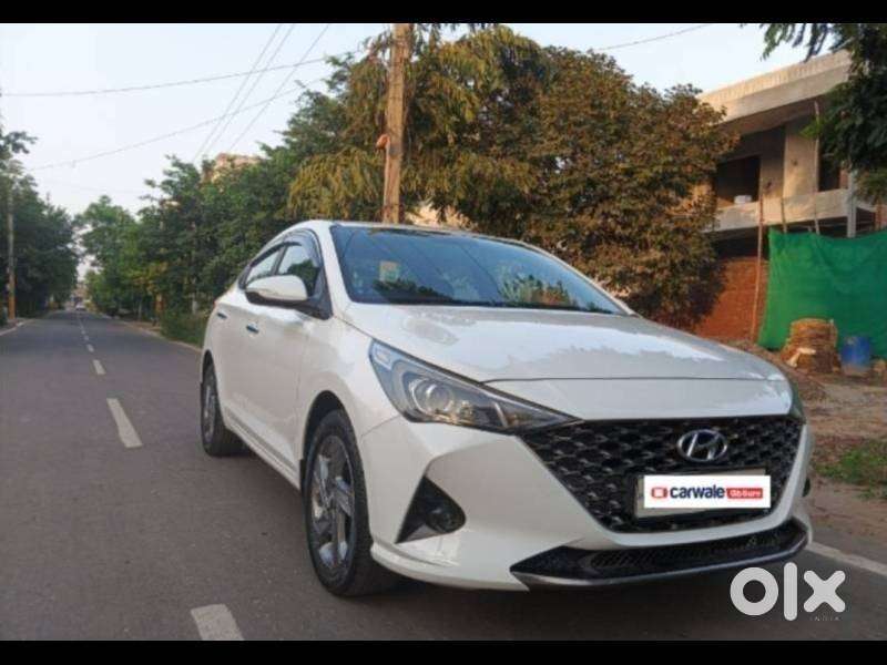 Hyundai Verna 1.5 Sx Diesel Mt, 2022, Diesel