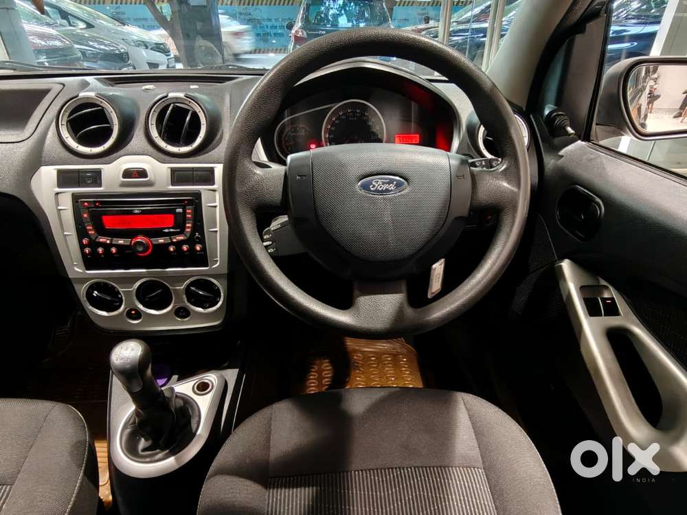 Ford Figo 2012-2015 Petrol Zxi, 2013, Petrol