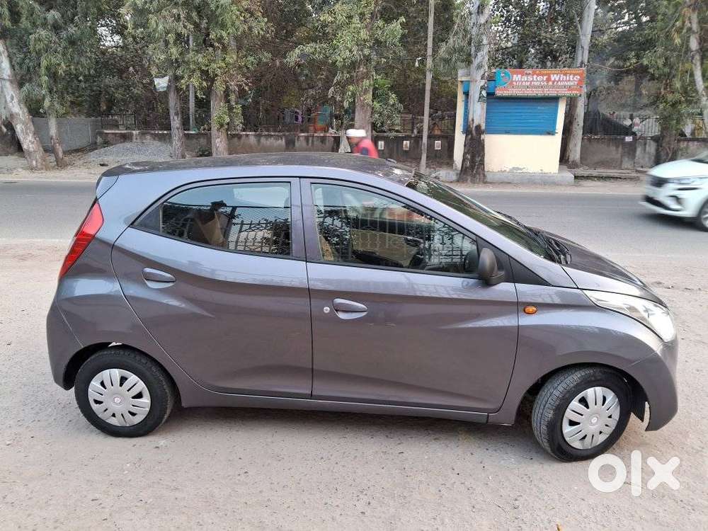 Hyundai Eon Era Plus Option, 2016, Petrol