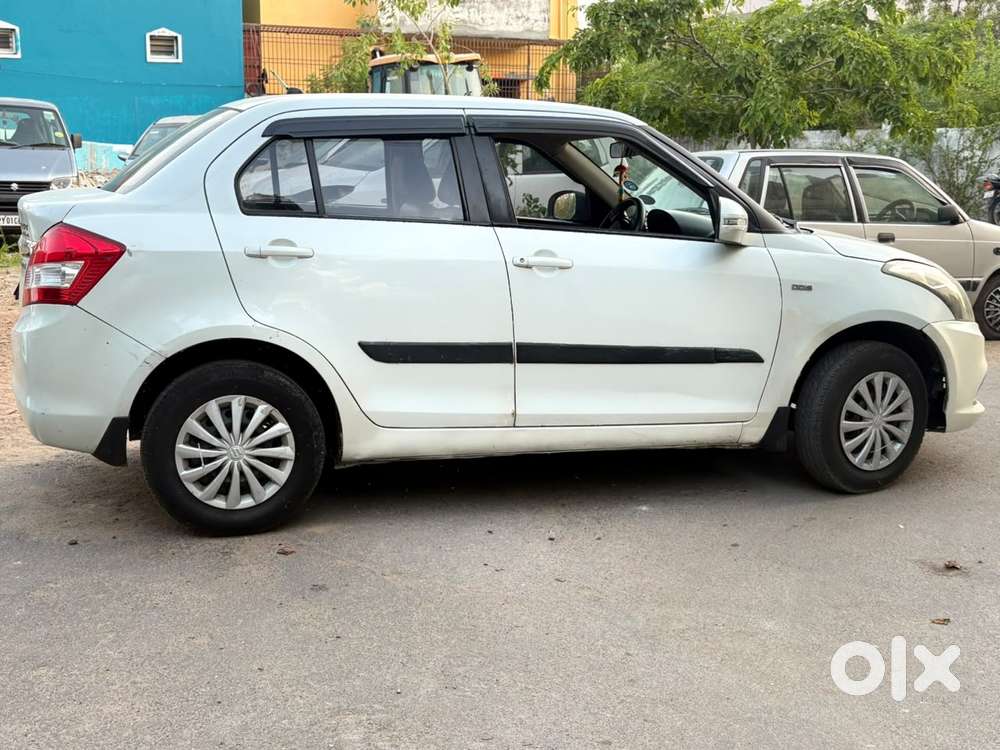 Maruti Suzuki Swift Dzire Vdi Bsiv, 2015, Diesel